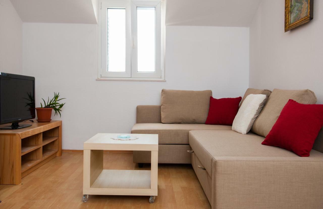 Holiday Home Koprivno Екстериор снимка