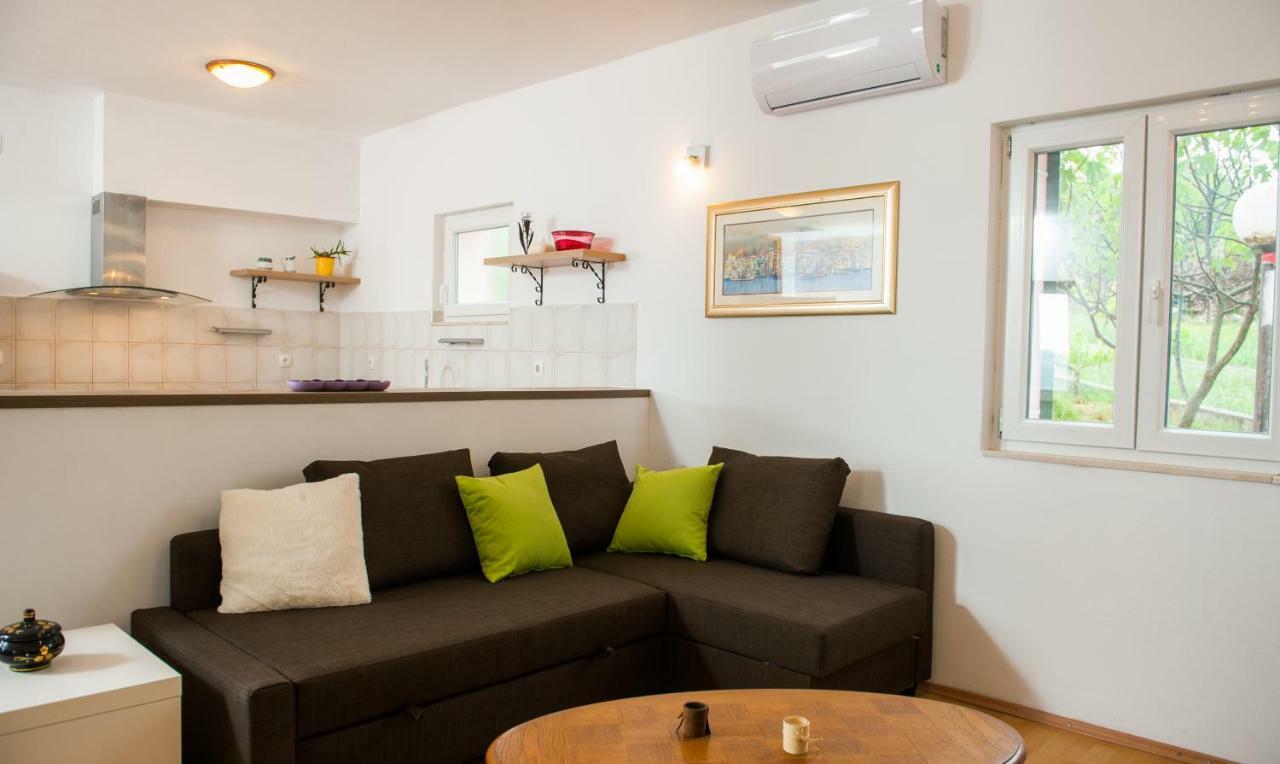 Holiday Home Koprivno Екстериор снимка